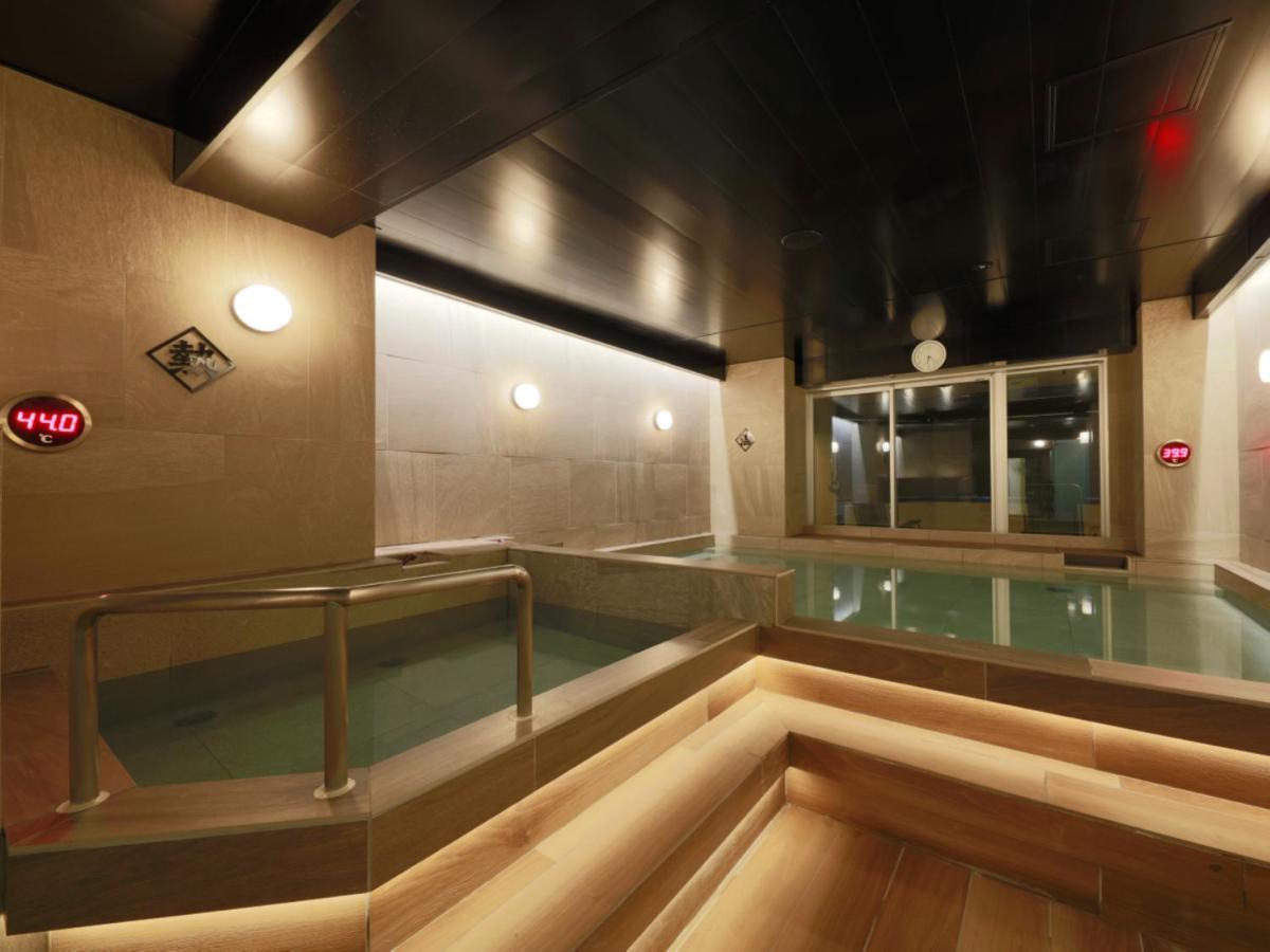 Rembrandt Cabin & Spa Shimbashi - Caters To Men Tokió Kültér fotó