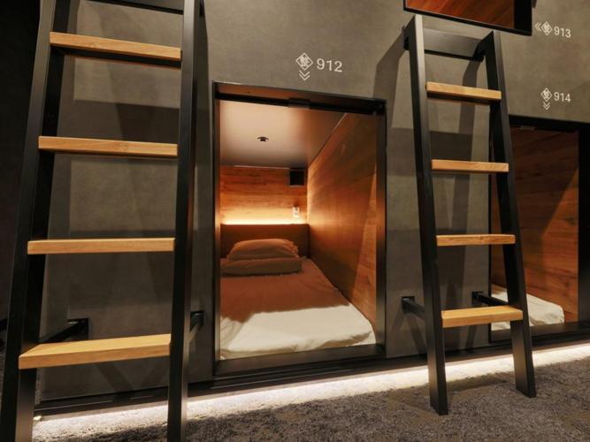 Rembrandt Cabin & Spa Shimbashi - Caters To Men Tokió Kültér fotó